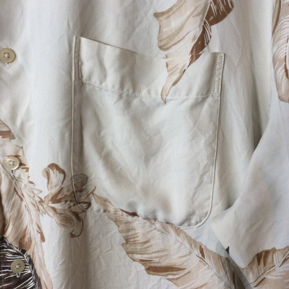 Nautica Button Down Shirt with Leaf Print Size XL 100% Silk - Picture 6 of 8